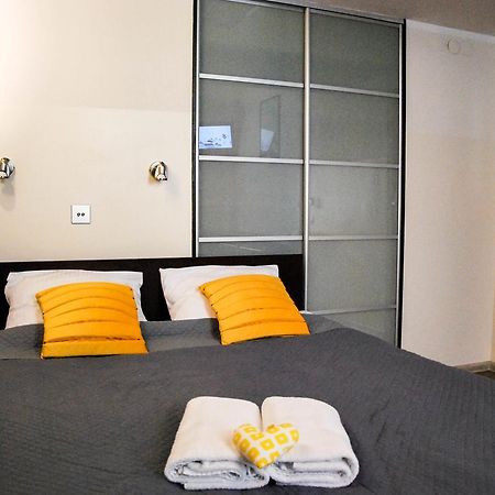 Aparthotel Kadetus คราคูฟ ภายนอก รูปภาพ