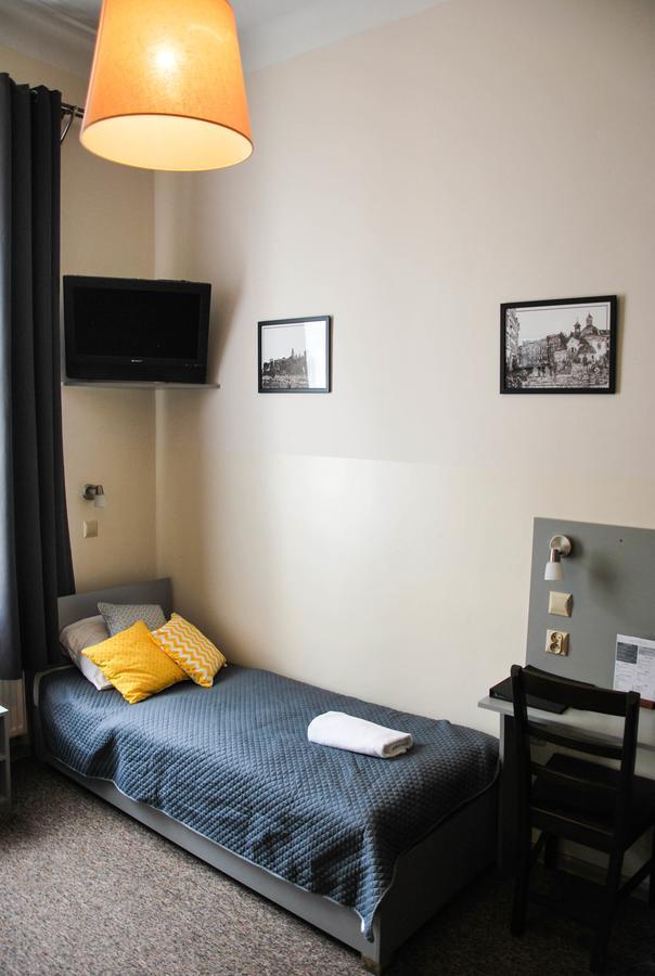 Aparthotel Kadetus คราคูฟ ภายนอก รูปภาพ