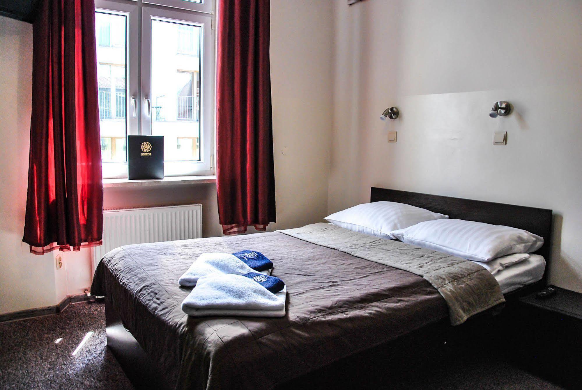 Aparthotel Kadetus คราคูฟ ภายนอก รูปภาพ
